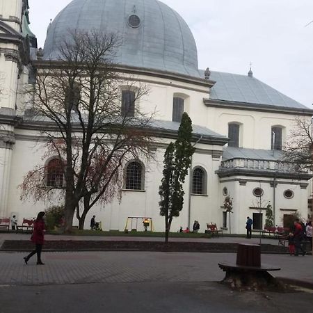 Central Studio Ternopil Eksteriør billede